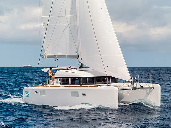 Bareboat Catamaran Lagoon 39 My cat - détails